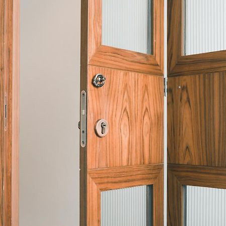 41Cafetel Hostel Банкок Екстериор снимка