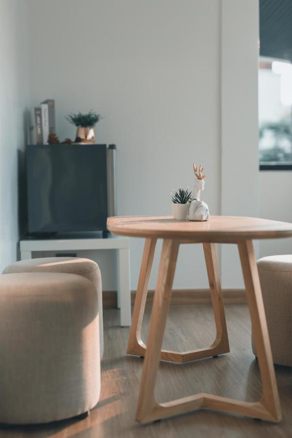 41Cafetel Hostel Банкок Екстериор снимка