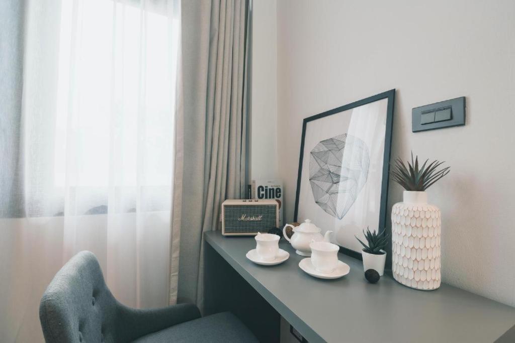 41Cafetel Hostel Банкок Екстериор снимка